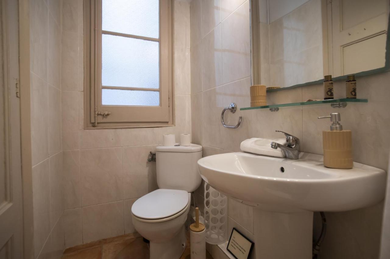 32Par1009 - Big And Spacious Apartment Downtown Barcelona Exterior photo
